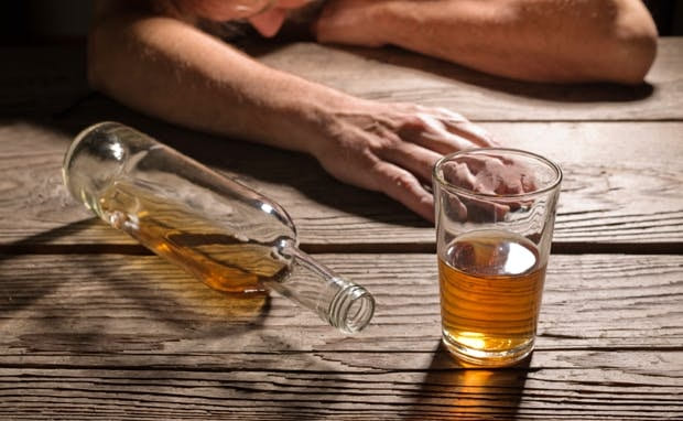 dấu hiệu nghiện rượu, cách giải rượu bia, cách giải bia, cách giải rượu, thức uống giải rượu, giải rượu, nước giải rượu, thức uống giải rượu Acol Detox