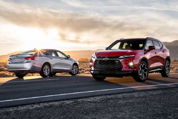 chuột có vào xe gầm cao không, chống chuột ô tô, đuổi chuột ô tô, engine cleaner