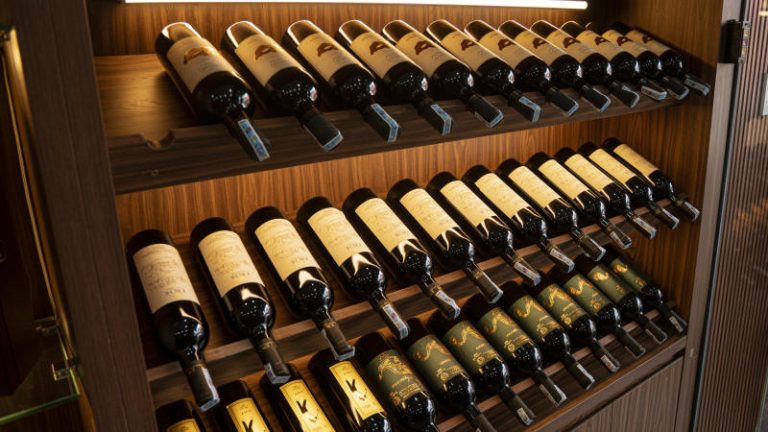 Cách bảo quản rượu vang khi đã khui và khi chưa mở